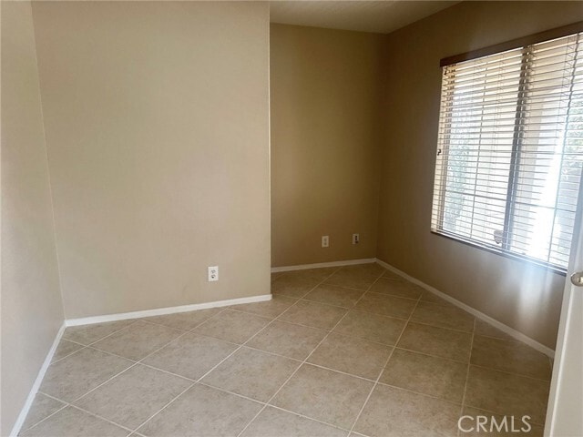 Building Photo - 22832 Canyon View Dr