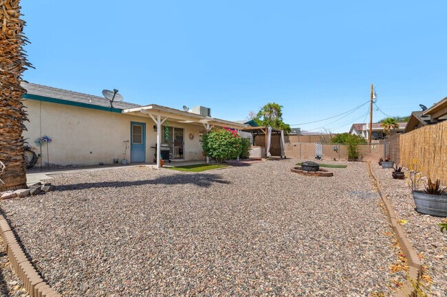 Building Photo - 3310 Winston Dr