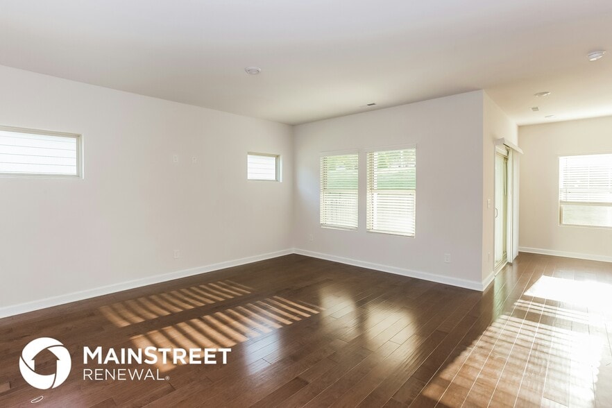 Building Photo - 4126 Longmore Ln