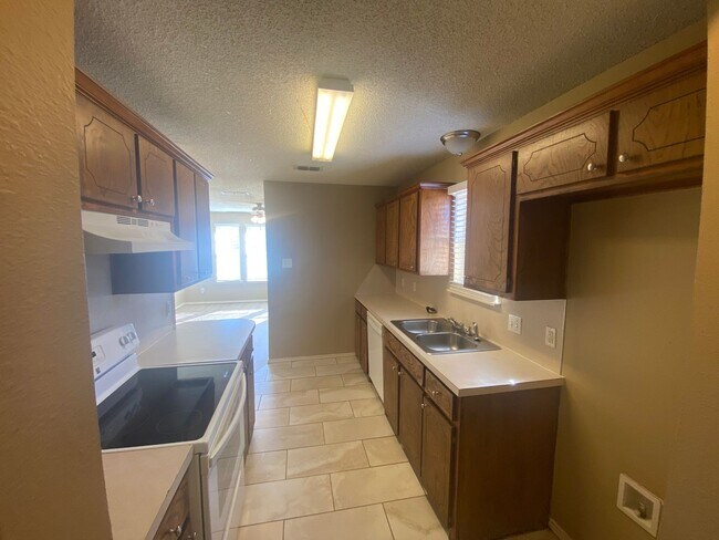 Building Photo - 2914 90th St