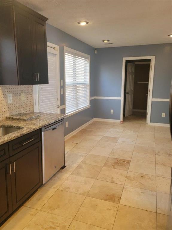 Building Photo - 2777 Green Estates Dr