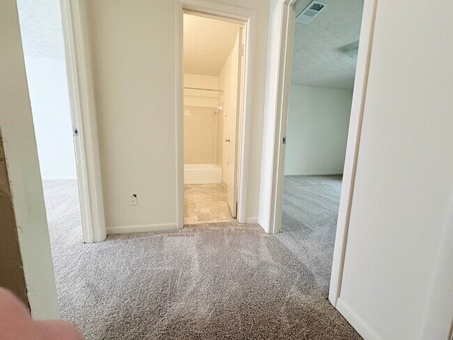 Building Photo - 1734 Hartsfield Rd