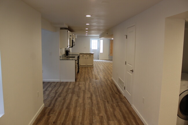 LARGE 2BR/1Bath, 1444SF, looking through kitchen towards private entrance - 2712 S Cole Ct