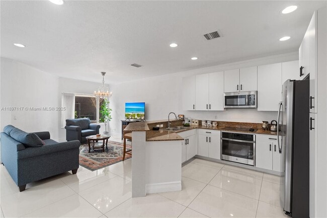 Building Photo - 21396 Marina Cove Cir