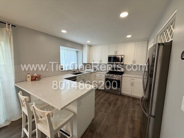 Building Photo - NO DEPOSIT option available for qualified renters!