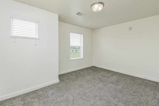 Building Photo - 21155 Gosling Rd