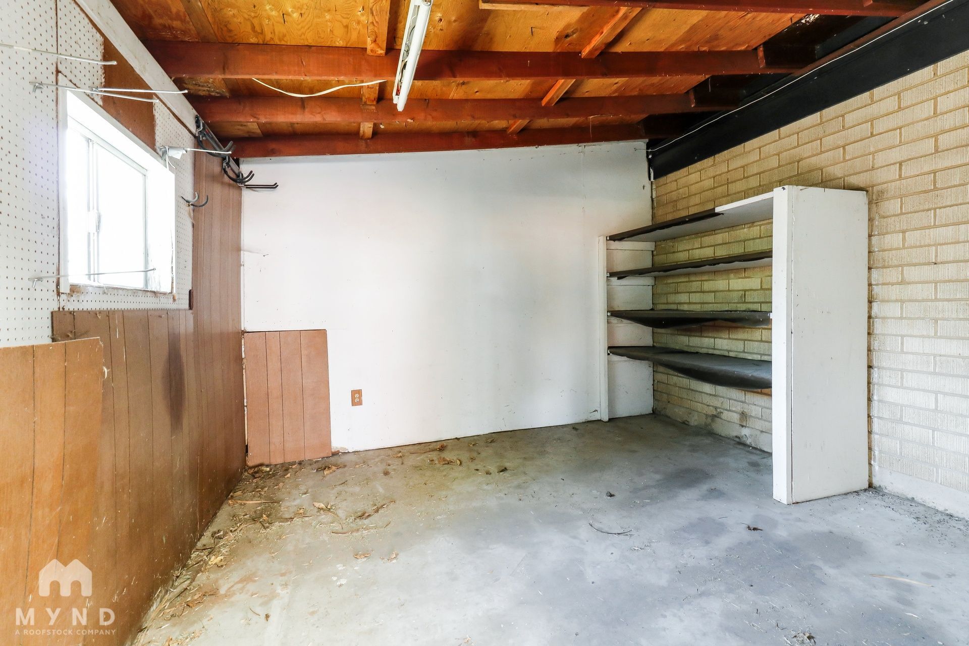 Building Photo - 381 Marquette Dr