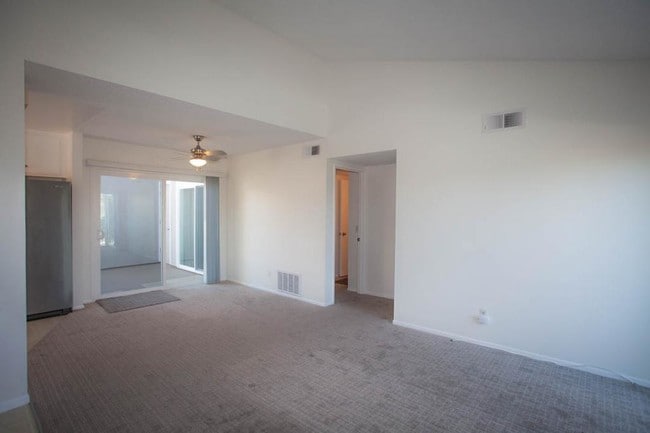 Building Photo - 34120 Selva Rd