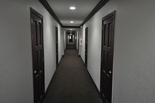 Building Photo - Act Fast! Move-In Specials Ending Soon – 1...