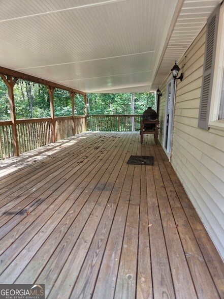 Building Photo - 984 Overlook Dr