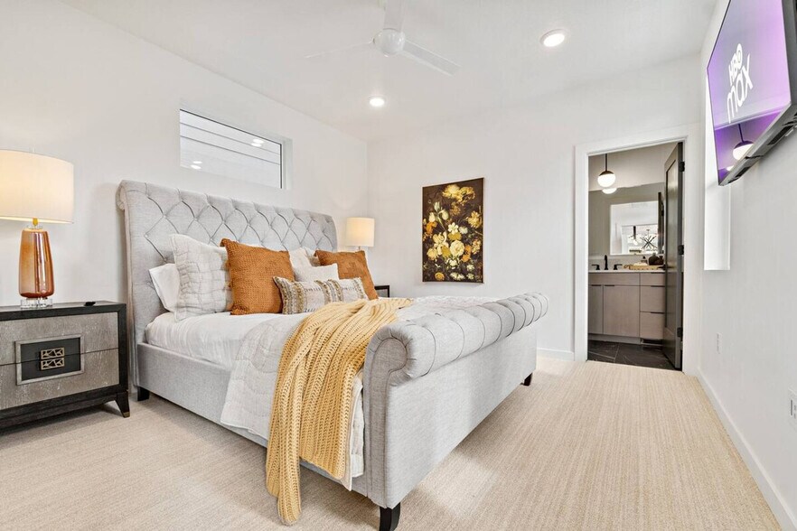 Building Photo - 1530 S Denver Ave