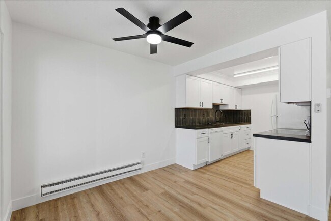 Building Photo - 774 S 1650 E