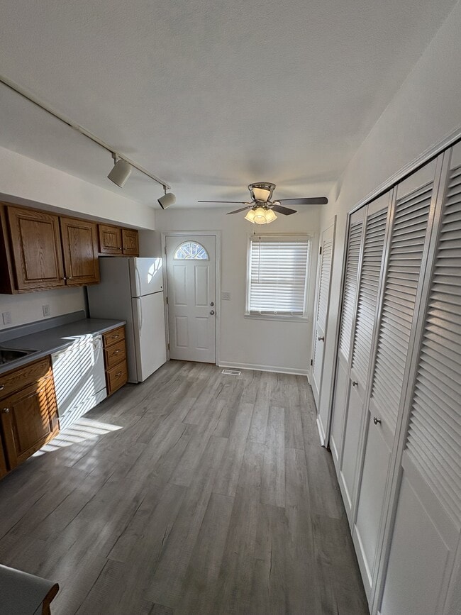 Building Photo - 2452 Wakefield Dr