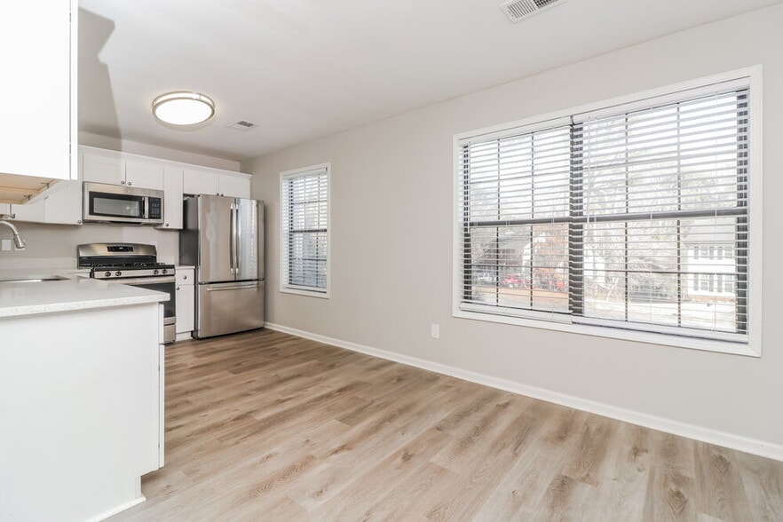 Building Photo - 4141 Cripple Creek Way NW