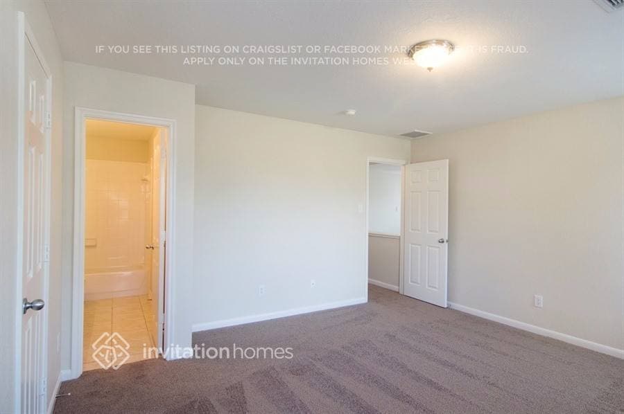 Building Photo - 8119 White Arbor Ct