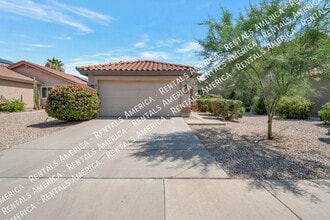 Building Photo - 1448 E Saguaro Trail