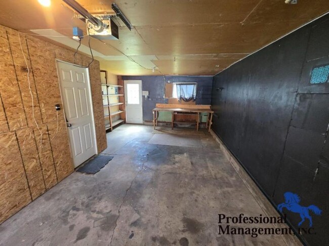 Building Photo - 4 bedroom in Billings MT 59101