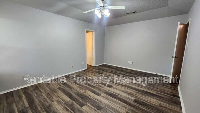 Building Photo - 6717 Copperwood Ct