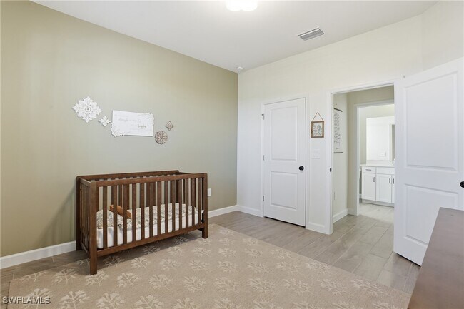 Building Photo - 19306 Hinkley Dr