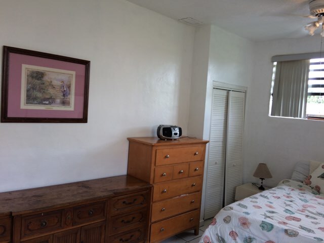 Building Photo - 19541 NW 7th Ct