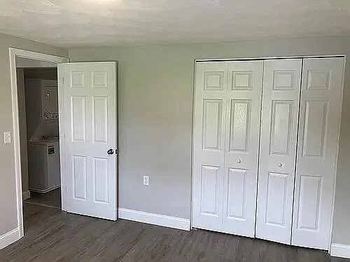 Building Photo - 12 Clark St