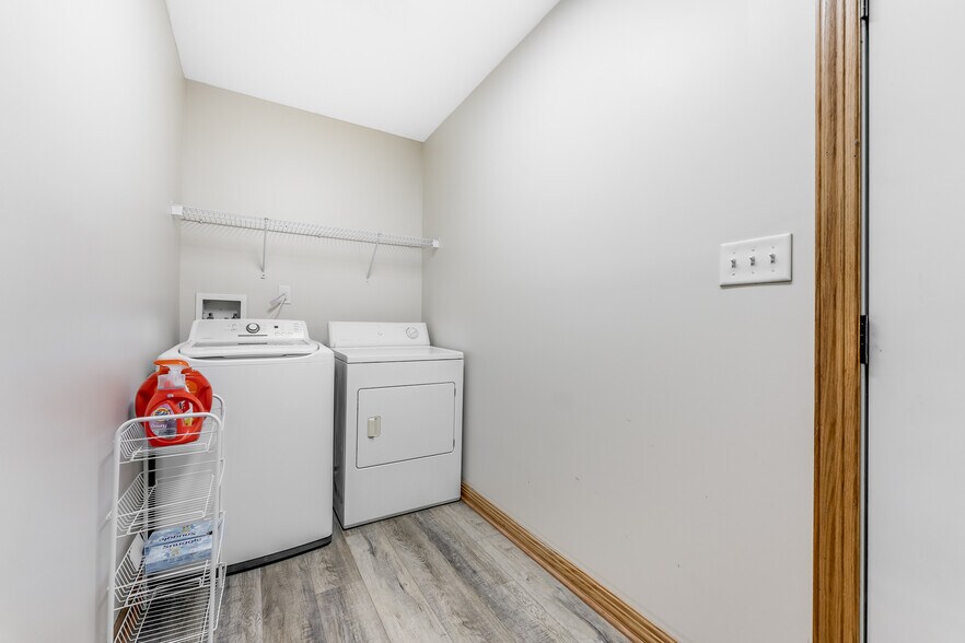 Building Photo - 6 Bakers Lndg