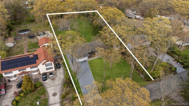 Building Photo - 257 Southlawn Ave