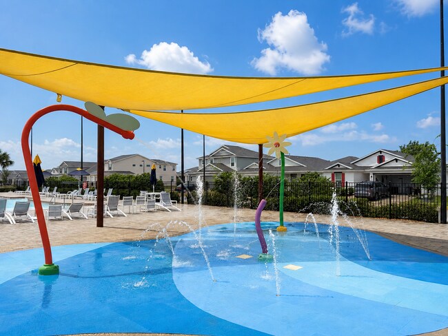 Building Photo - Experience modern & expansive living in this corner-lot 5Bedrooms/3.5Bath home at Ocala!