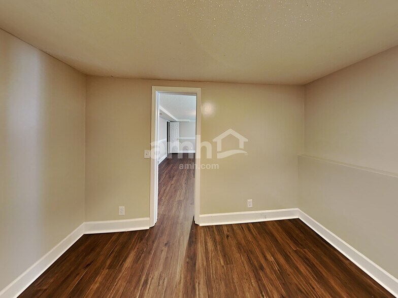 Building Photo - 154 Spring Creek Ct