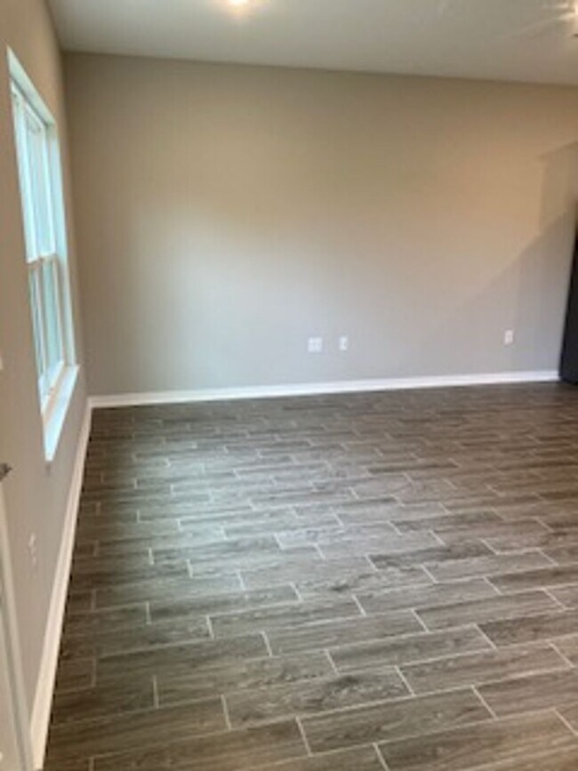 Building Photo - Brand New Build- 3 Bedroom 2.5 bath townhome.