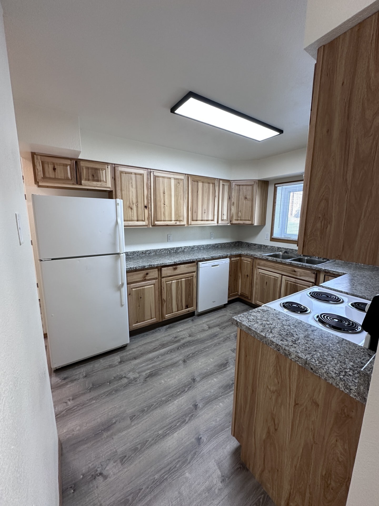 Building Photo - 1231 23rd Ave