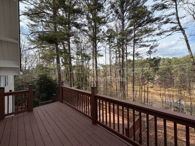 Building Photo - 835 Timber Lake Trail