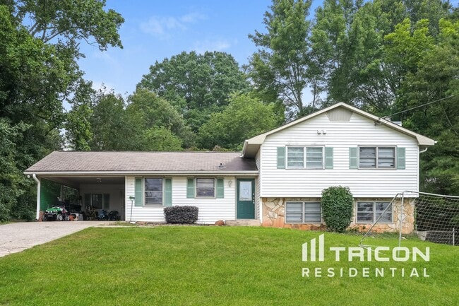 Primary Photo - 455 Huntington Dr