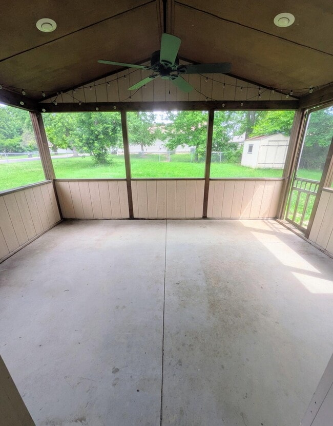Building Photo - 4815 Baxter Ct
