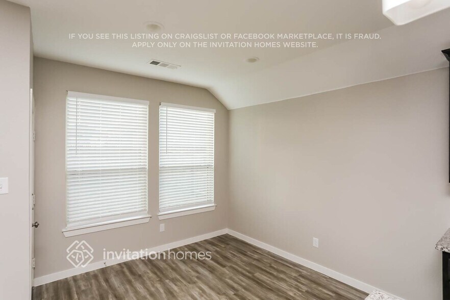 Building Photo - 1522 Calcot Ln