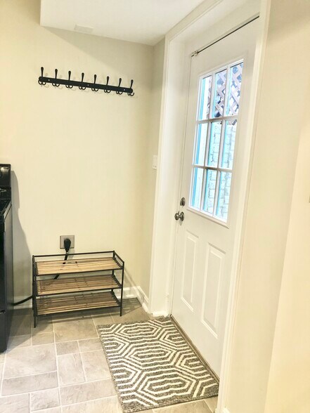 Building Photo - 3516 7th St N