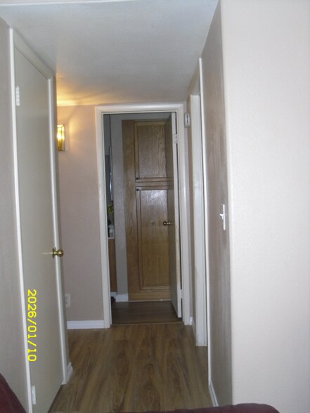 Building Photo - 5140 Mandalay Springs Dr