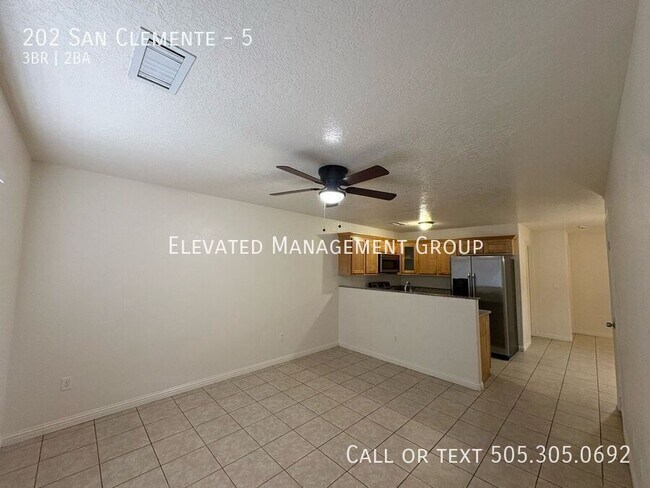 Building Photo - 202 San Clemente Ave NW