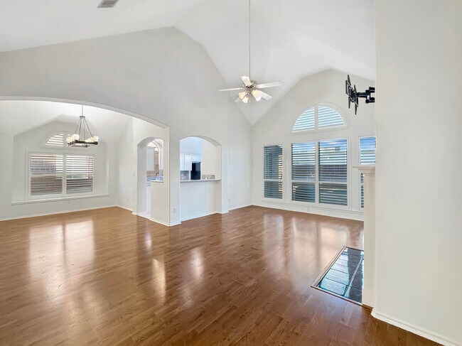 Building Photo - 5106 Ascot Pl