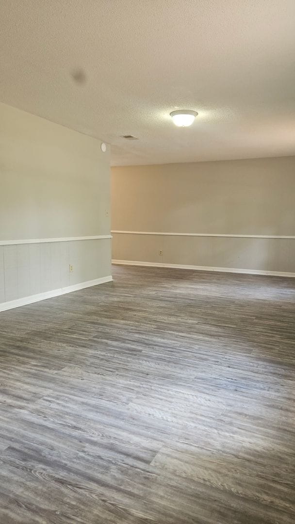 Building Photo - Catalina Beach Estates