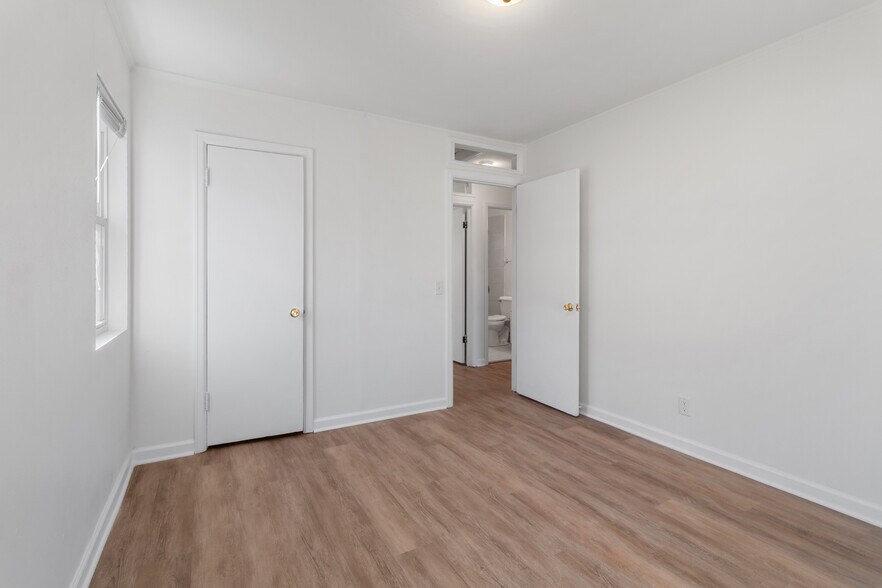 Building Photo - 3489 Hargrove St