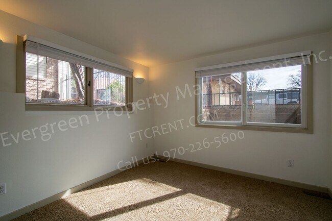 Building Photo - 419 W Mountain Ave