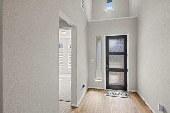 Building Photo - 11307 Cosmopolitan Dr