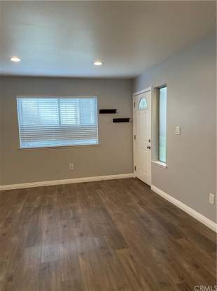 Building Photo - 139 Sinclair Ave