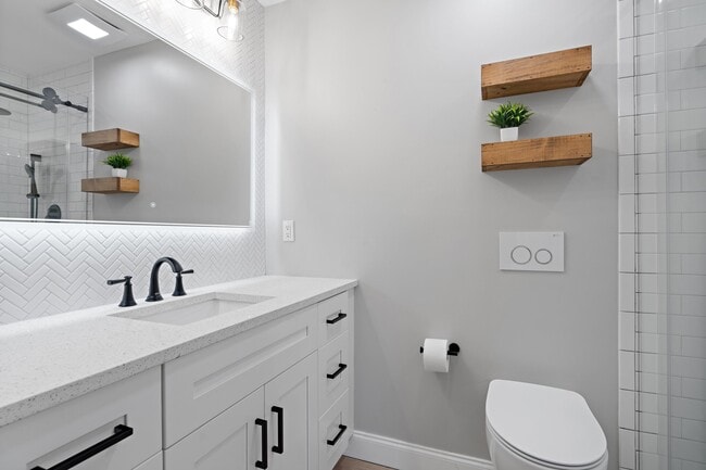 Building Photo - 3600 Westview Ave