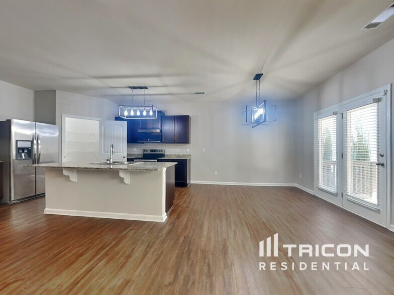 Building Photo - 1026 Eldon Ln