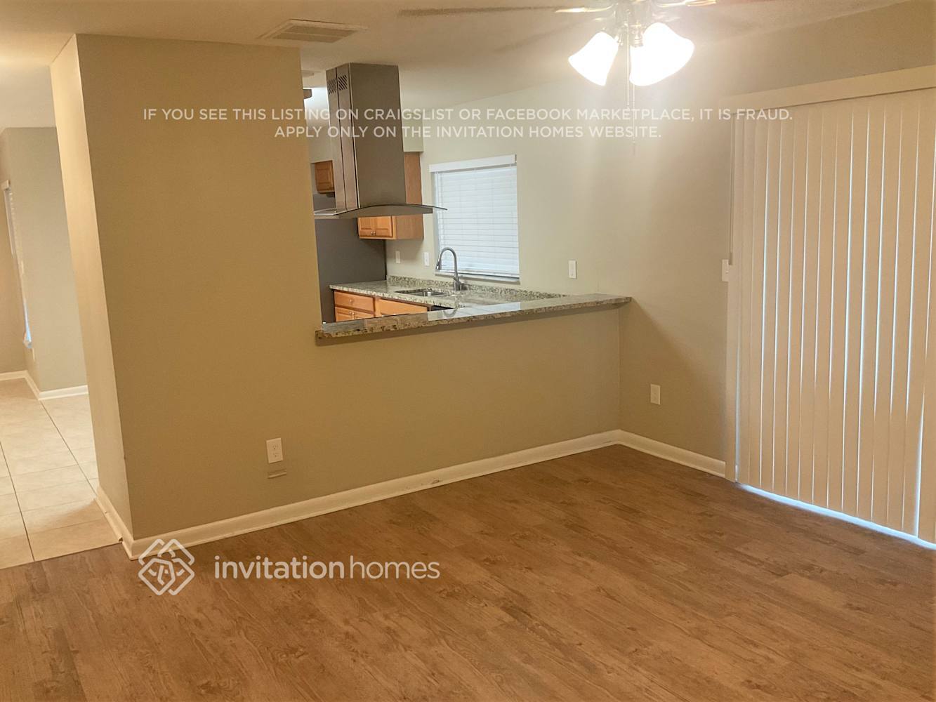 Building Photo - 553 Oak Creek Dr