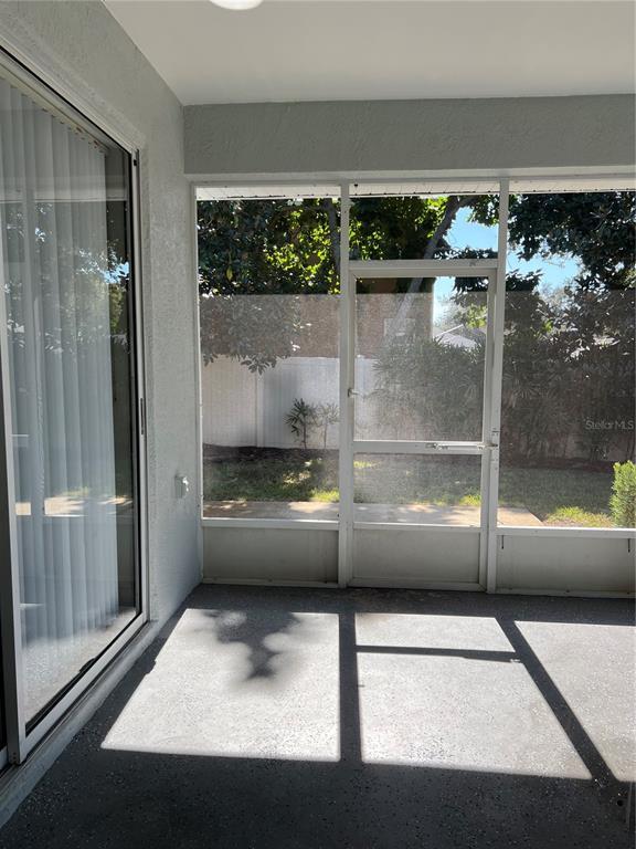 Building Photo - 415 Royal St