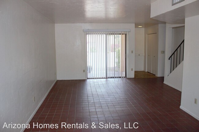 Building Photo - 2 br, 2 bath House - 608 South Liana Court