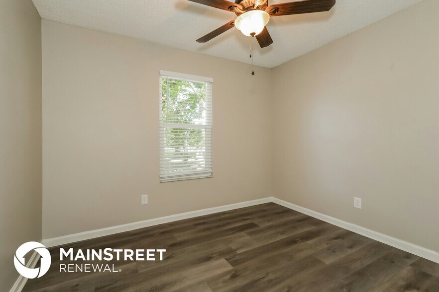 Building Photo - 3221 Ryans Ct